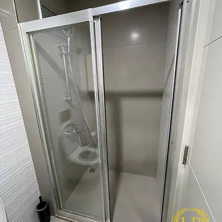 Appartement Close Airport,mall Of Shopping Center,tram Station